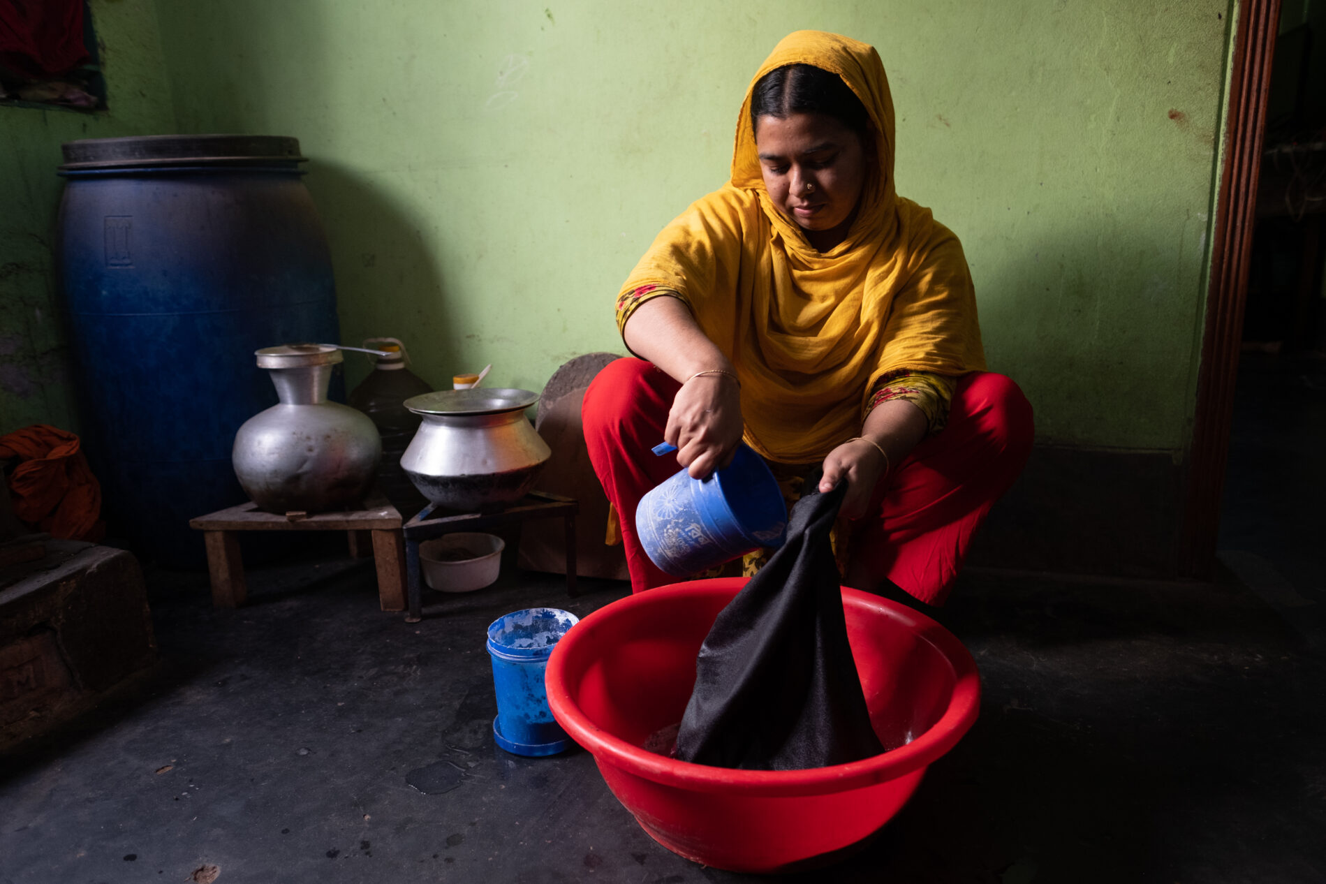 Washing Bag being used in Dhaka, Bangladesh by a woman